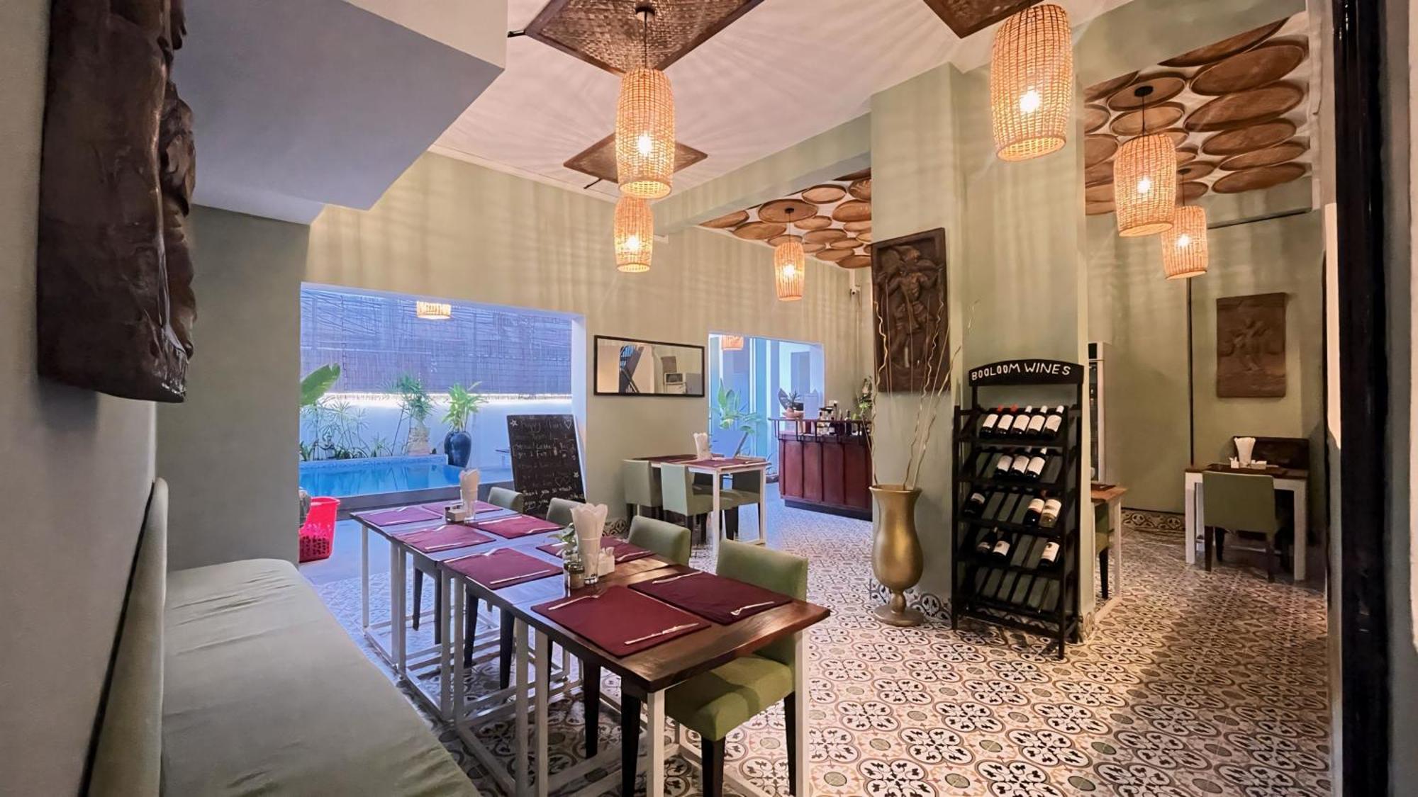 Hotel The Center Point Siem Reap Zewnętrze zdjęcie